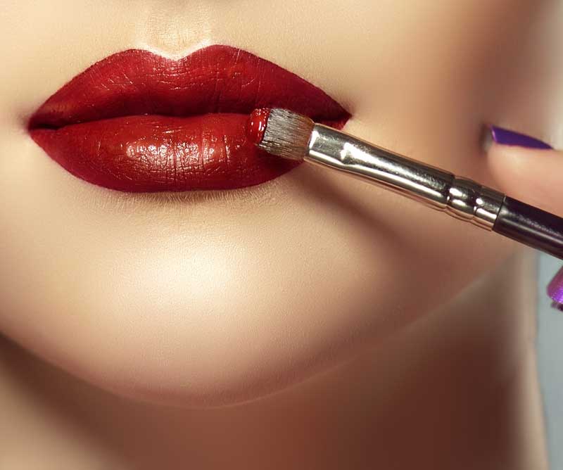 מברשות שפתיים