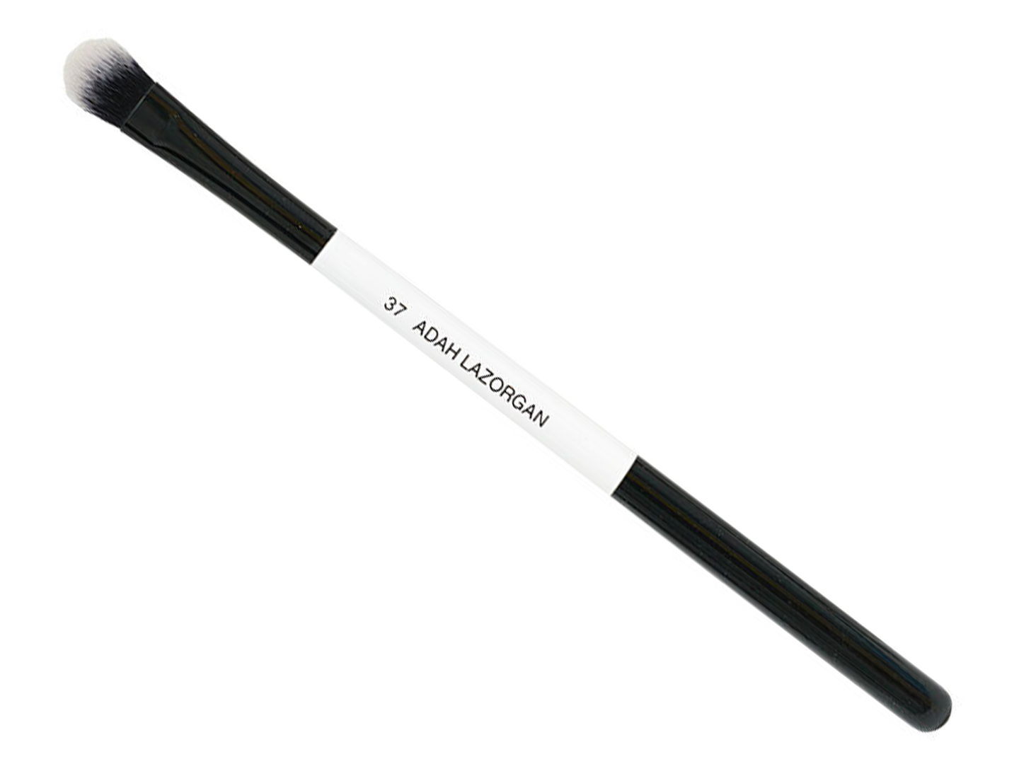 מברשת טשטוש והנחת צללית מס׳ 37 לאיפור מקצועי מבית עדה לזורגן