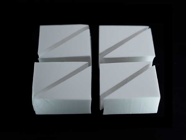 ספוגיות לטקס לאיפור מקצועי של בועז שטיין