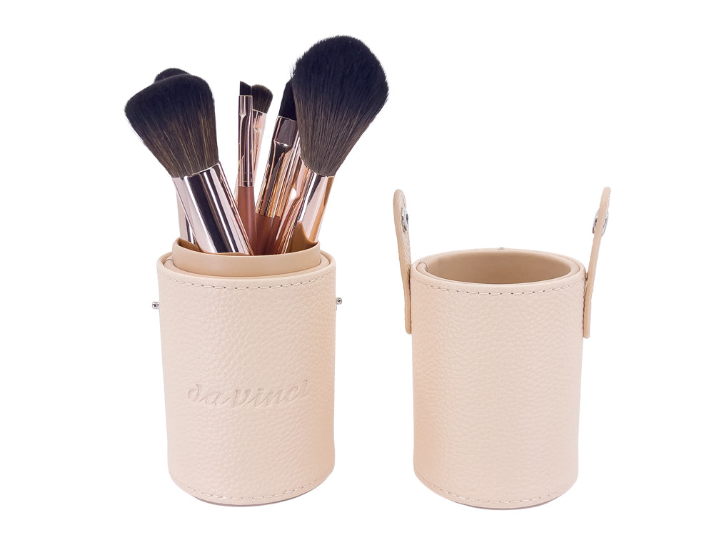 ערכת 7 מברשות + נרתיק עגול | Da Vinci Satin