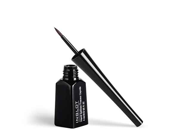 Inglot Liquid Eyeliner איילינר נוזלי לדיוק מירבי של אינגלוט