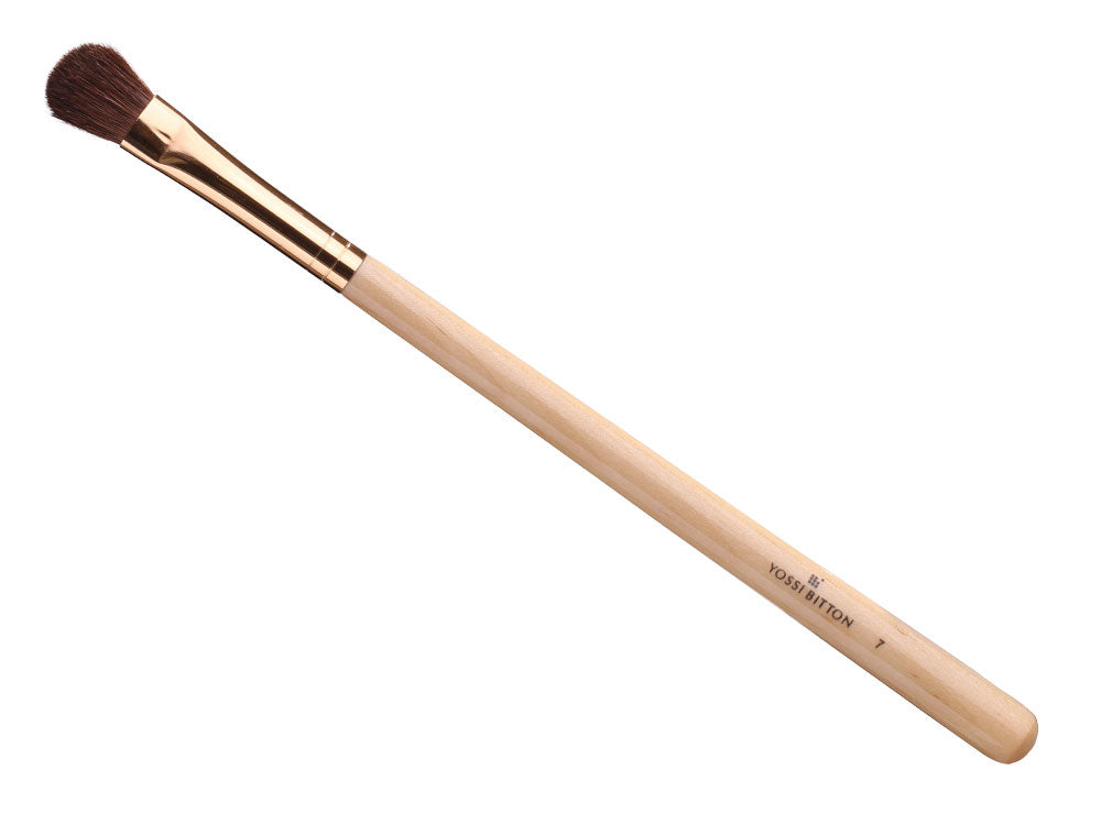 מברשת טשטוש 07 לאיפור מקצועי מבית יוסי ביטון