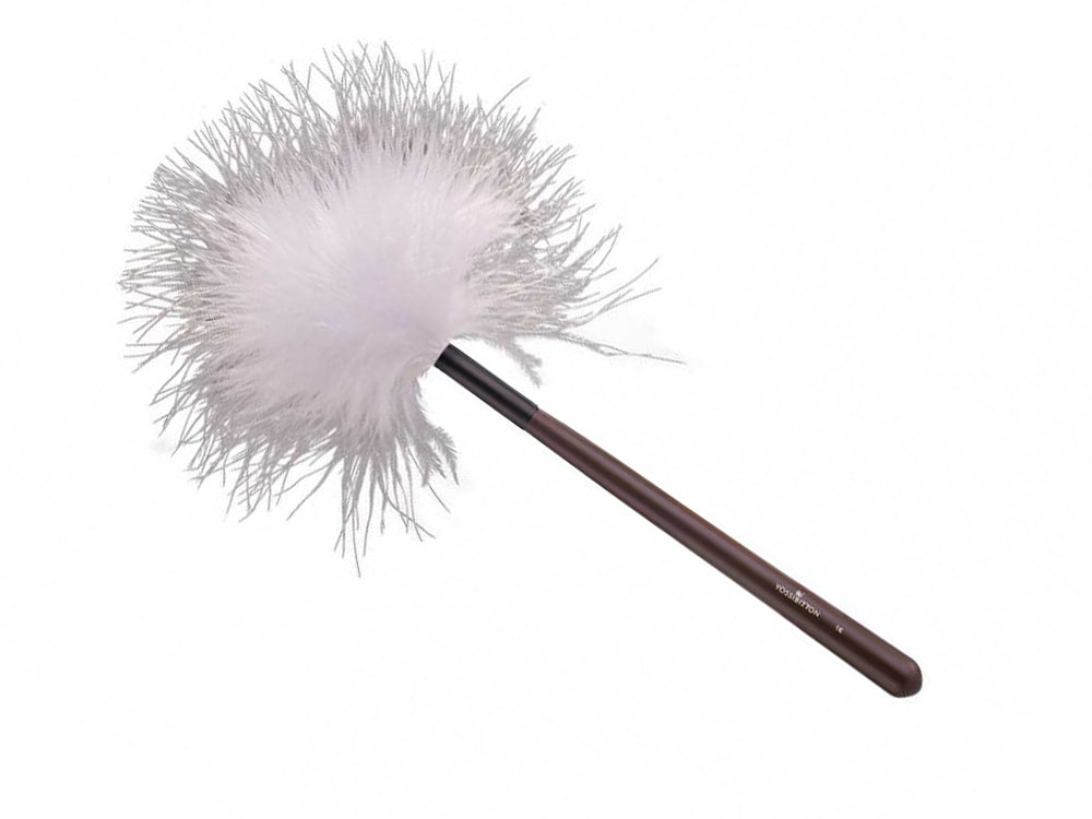 מברשת יהלומים 16 לאיפור מקצועי מבית יוסי ביטון