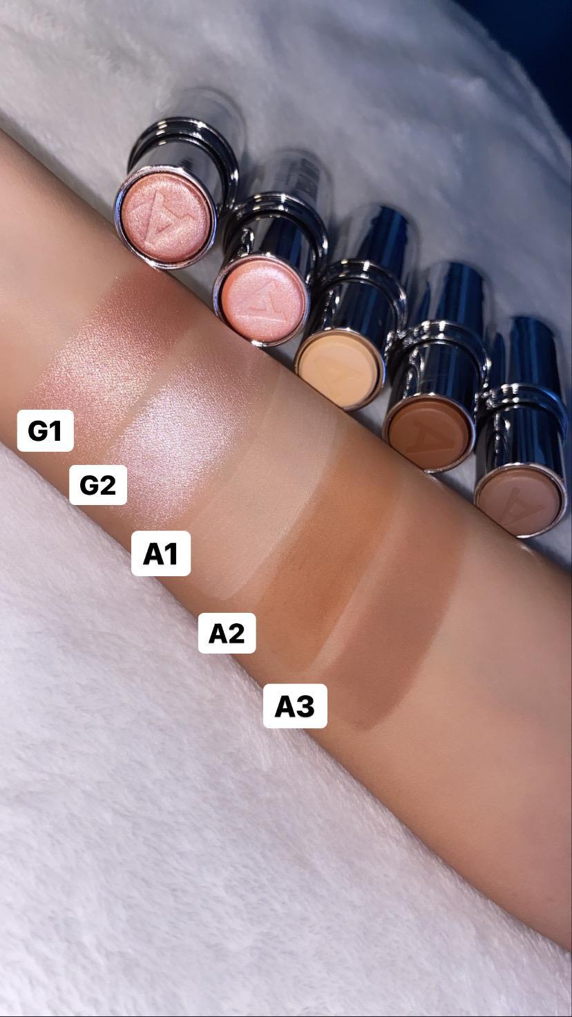 גלואו סטיק שימר לאיפור מקצועי | עדה לזורגן