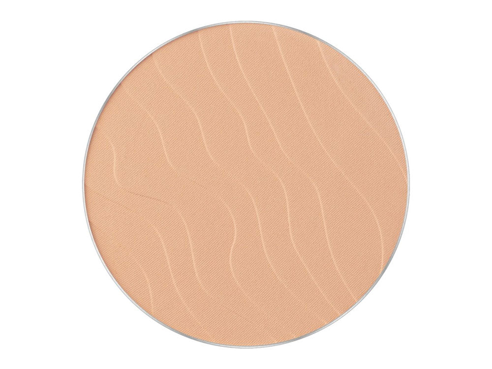 Inglot Freedom System Stay Hydrated Pressed Powder פודרה דחוסה המעניקה מראה טבעי ורענן לאיפור מקצועי מבית אינגלוט