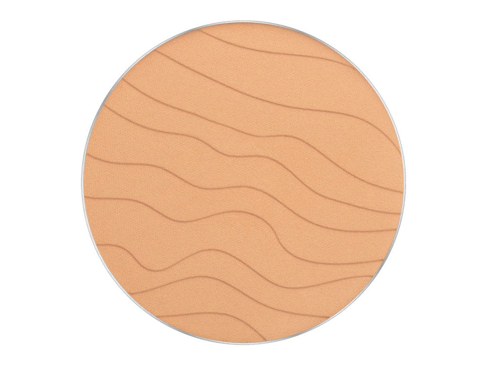 Inglot Freedom System Stay Hydrated Pressed Powder פודרה דחוסה המעניקה מראה טבעי ורענן לאיפור מקצועי מבית אינגלוט