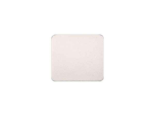 Freedom System Amc Eyeshadow Shine Square  צללית עשירה בפיגמנט עם אפקט מנצנץ לאיפור מקצועי מבית אינגלוט