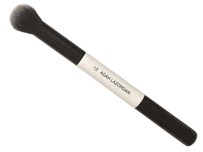 מברשת מייקאפ קטנה מס׳ 12 לאיפור מקצועי מבית עדה לזורגן