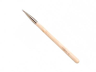 מברשת איליינר פוינט 19 לאיפור מקצועי מבית יוסי ביטון