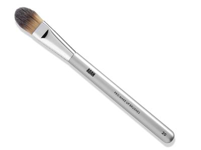 מברשת מייקאפ שטוחה מס׳ 20 לאיפור מקצועי מבית עדה לזורגן