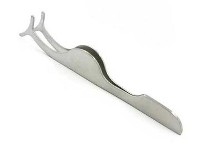 פינצטה להדבקת ריסים מלאכותיים שלמים לאיפור מקצועי מבית מונקו