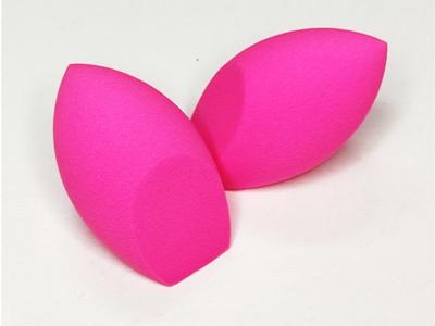 ספוגית טיפה משולבת לאיפור מקצועי